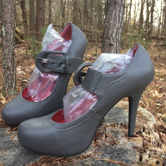 Madeline Stuart 8.5 Mary Jane Platform Pumps Grey Gray - Picture 4 of 8